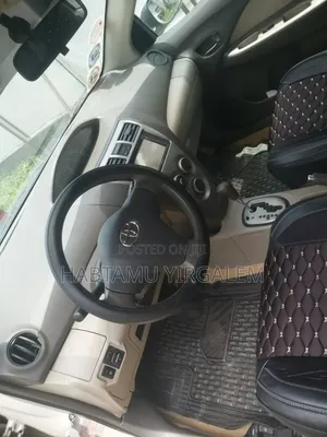 Toyota Yaris 2013 Ivory