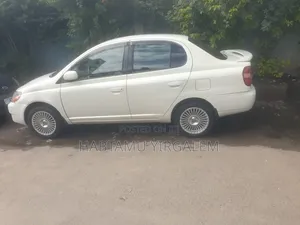 Toyota Yaris 2013 Ivory