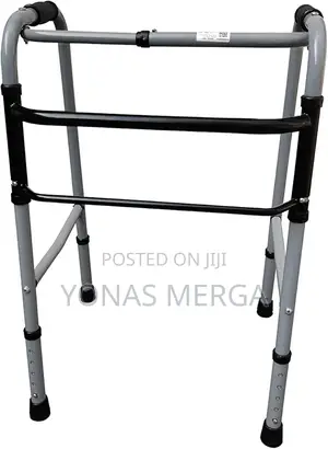 Photo - Walker Has a Maximum Weight Limit of 150 Kilograms