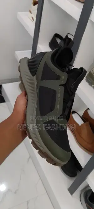 Photo - Original Ecco Brand ,Water Proof, Sneakers Shoes