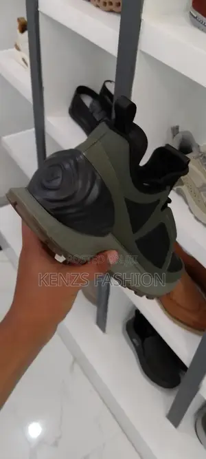 Original Ecco Brand ,Water Proof, Sneakers Shoes