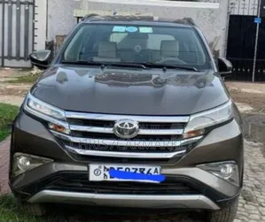 Photo - Toyota Rush 1.5 RWD 2019 Gray