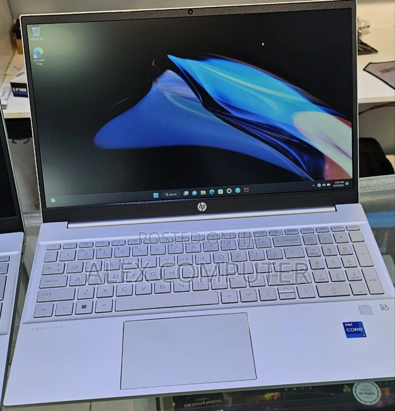 New Laptop HP Pavilion 15 16GB Intel Core I7 SSD 512GB