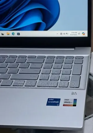 New Laptop HP Pavilion 15 8GB Intel Core I5 SSD 512GB