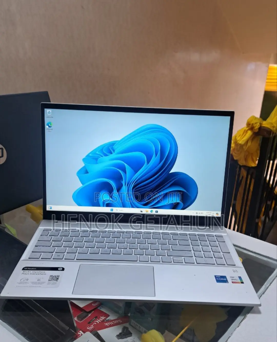 New Laptop HP Pavilion 15 8GB Intel Core I5 SSD 512GB