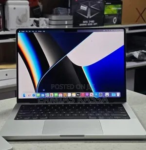 New Laptop Apple MacBook Pro M1 16GB Apple M1 Pro SSD 1T