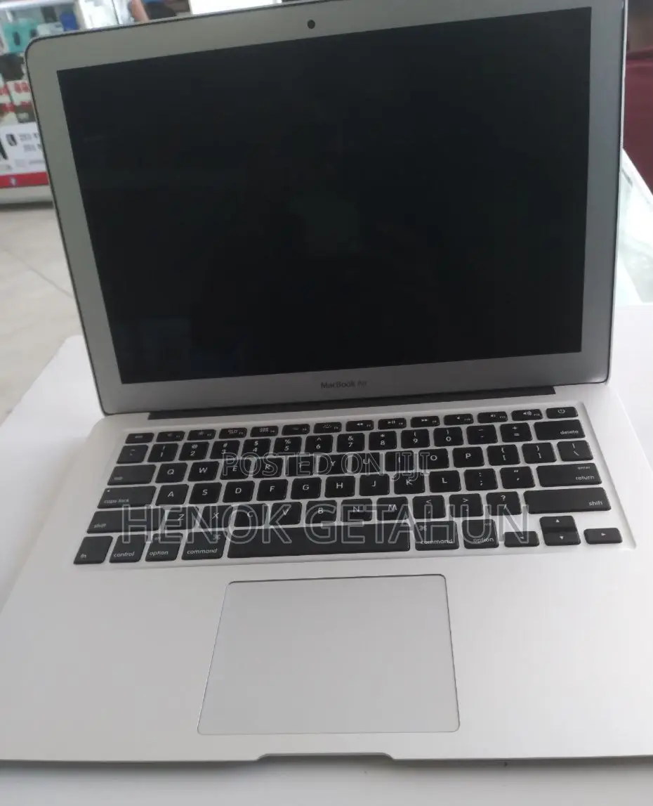 New Laptop Apple MacBook Air 2014 4GB Intel Core I5 SSD 128GB