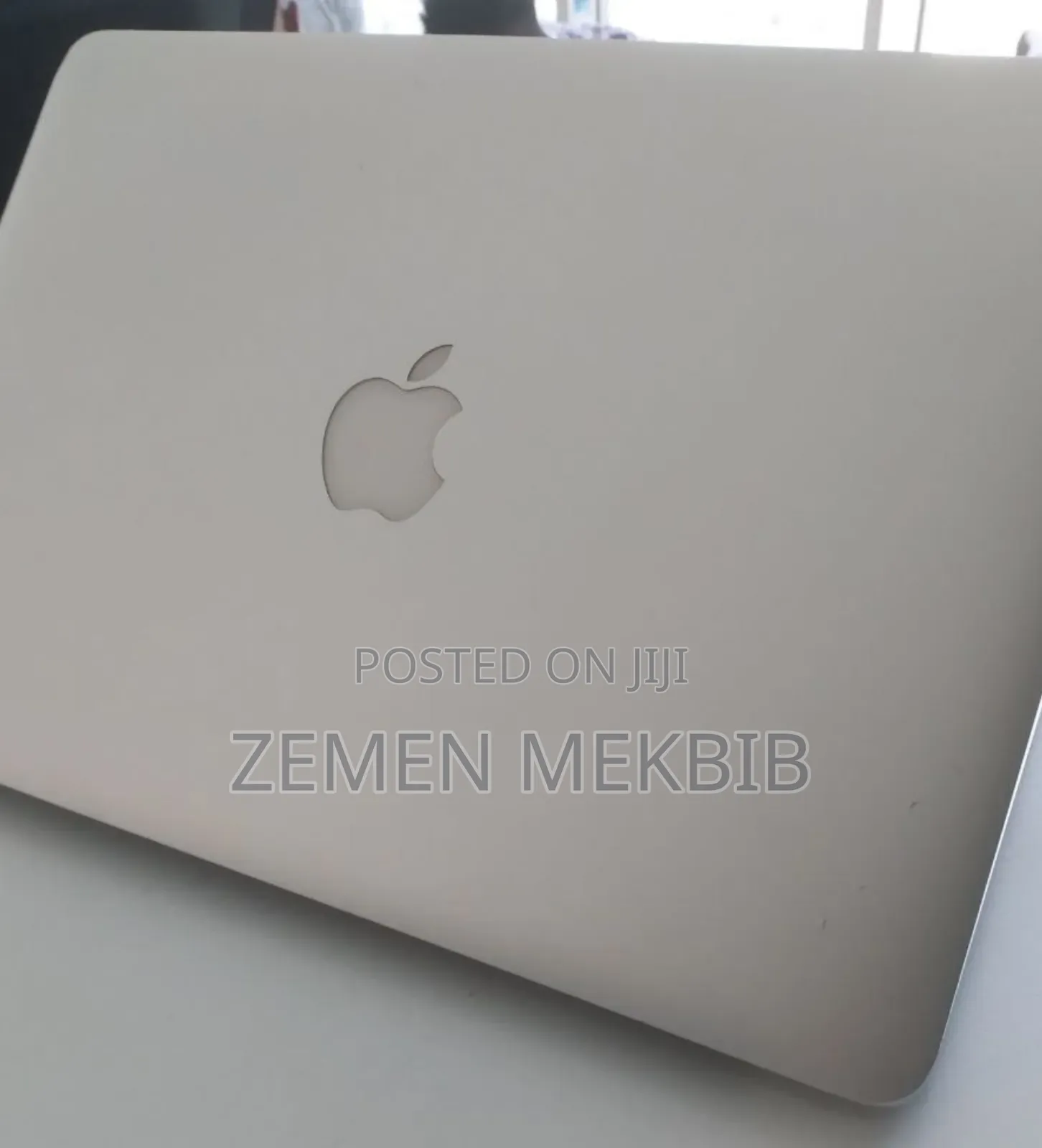 New Laptop Apple MacBook Air 2014 4GB Intel Core I5 SSD 128GB