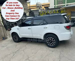 Toyota Fortuner 2008 White