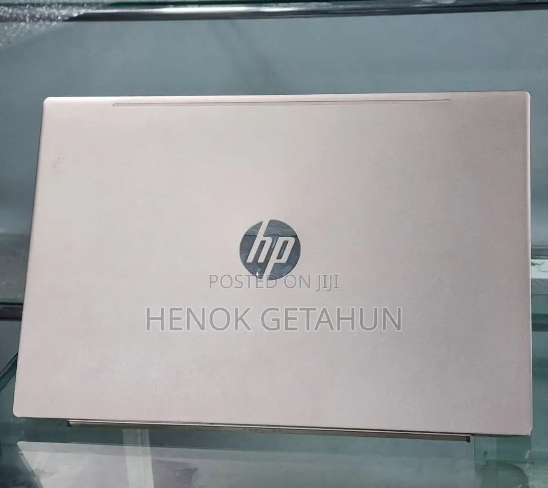 New Laptop HP Pavilion 15 8GB Intel Core I7 SSD 256GB