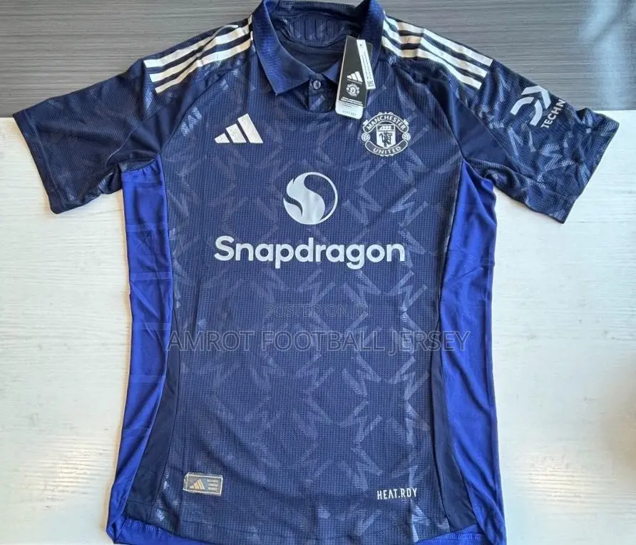 Manchester United Away 2024/25