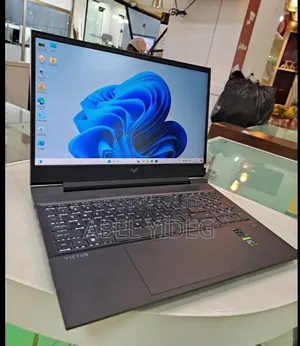 New Laptop HP Victus 16 16GB Intel Core i7 SSD 1T