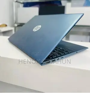 New Laptop HP Pavilion 15 8GB AMD Ryzen 7 SSD 512GB