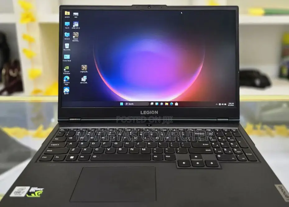 New Laptop Lenovo Legion 7 16GB Intel Core I7 SSD 512GB