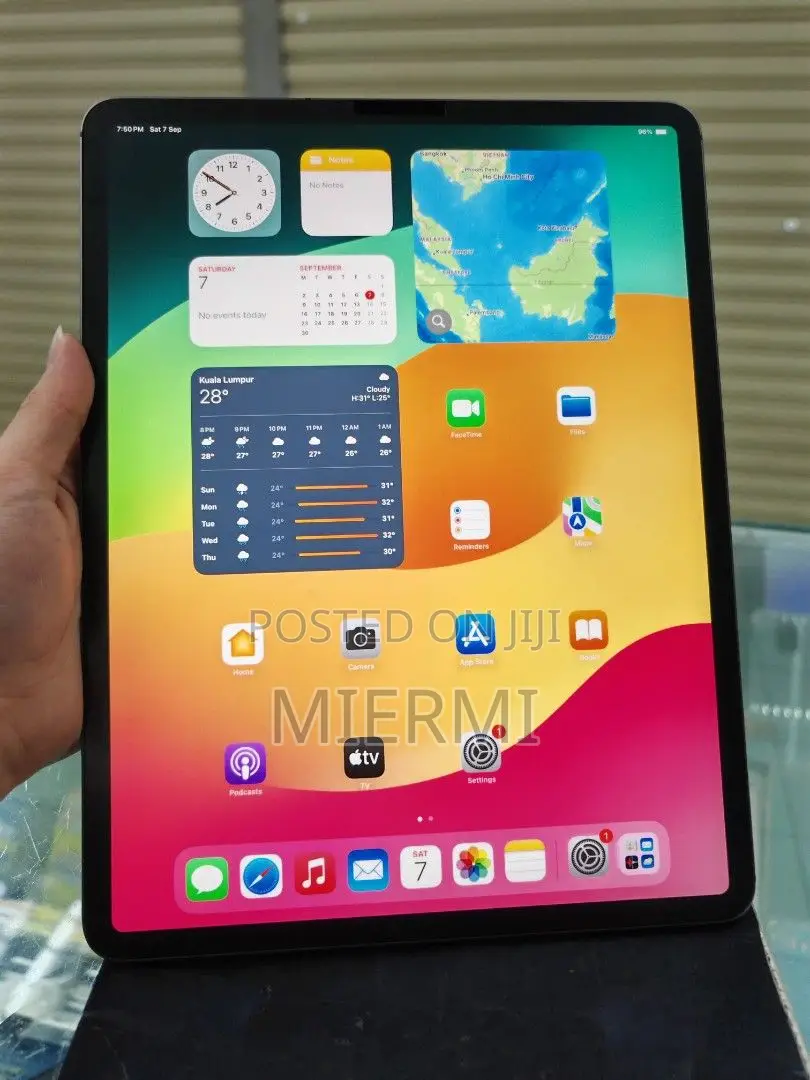 New Apple iPad Pro 12.9 (2021) 128 GB Gray