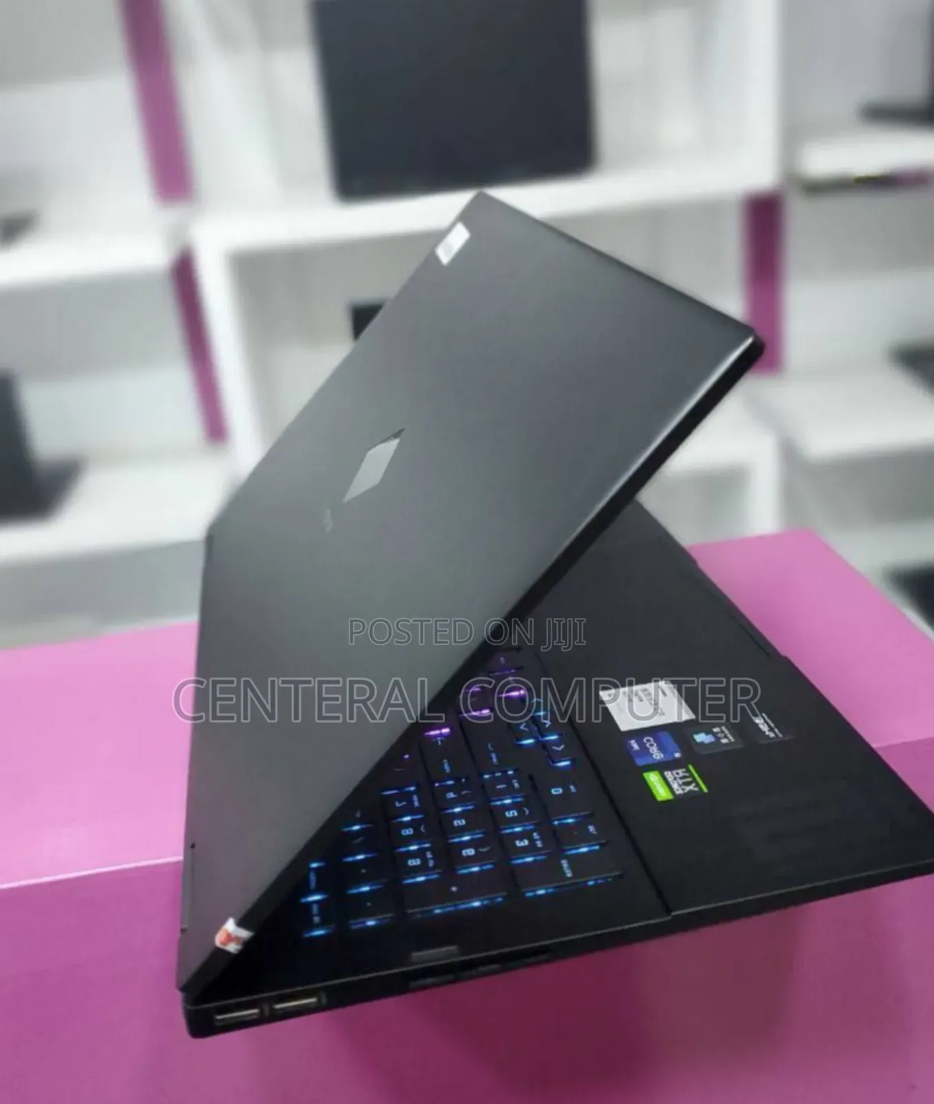New Laptop HP Omen X 17t 16GB Intel Core I9 SSD 512GB