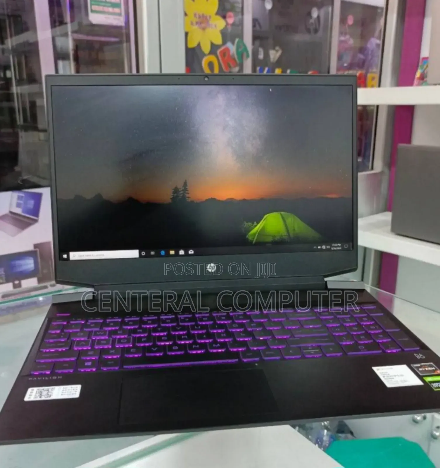 New Laptop HP Pavilion 17z 16GB Intel Core I7 SSD 512GB