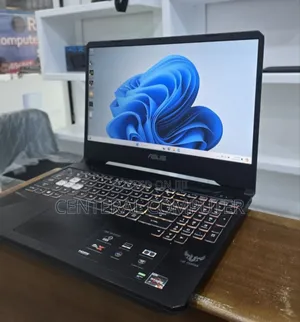 Photo - New Laptop Asus ASUSPRO P2440UQ 16GB AMD Ryzen 7 SSD 512GB