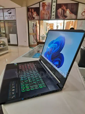 New Laptop Acer Predator Helios 300 16GB Intel Core I7 SSD 512GB
