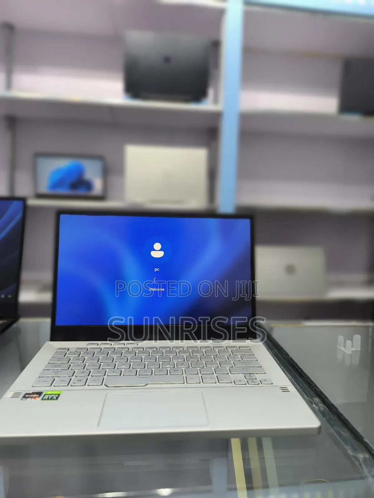 New Laptop Asus ROG Zephyrus G14 16GB AMD Ryzen 9 SSD 512GB