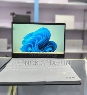 New Laptop HP Victus 16 16GB AMD Ryzen 7 SSD 512GB