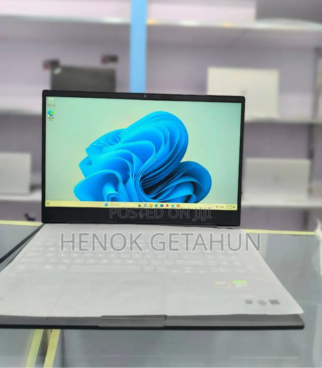 New Laptop HP Victus 16 16GB AMD Ryzen 7 SSD 512GB