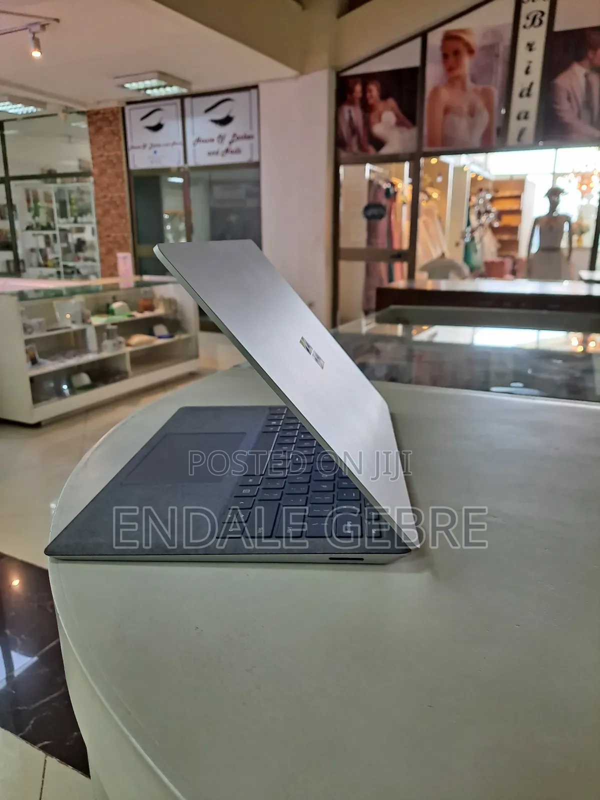 New Laptop Microsoft Surface Laptop 3 16GB Intel Core I7 SSD 256GB