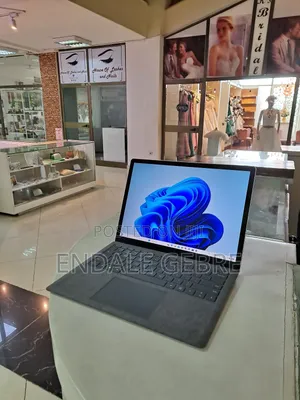 New Laptop Microsoft Surface Laptop 3 16GB Intel Core I7 SSD 256GB