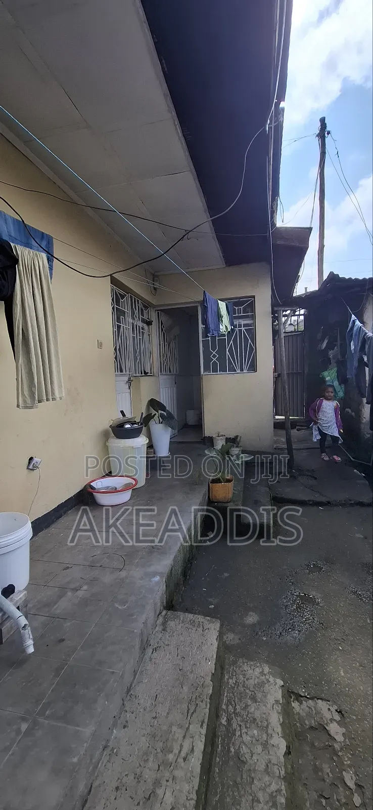 4bdrm House in ሲኤምሲ ሜከኤል, Bole for sale