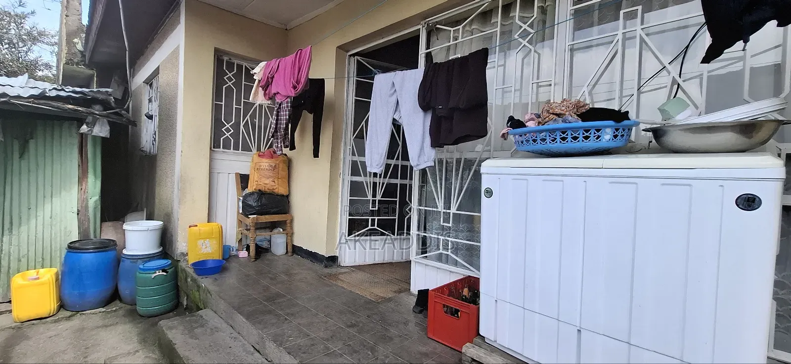 4bdrm House in ሲኤምሲ ሜከኤል, Bole for sale