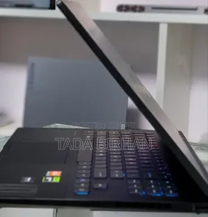 New Laptop HP Omen 17t 16GB Intel Core I9 SSD 1T