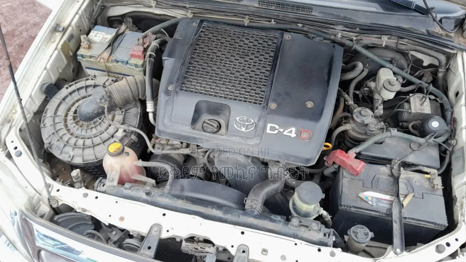 Toyota Hilux 2010 White