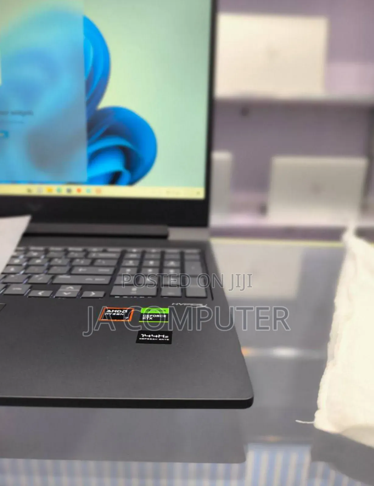 New Laptop HP Victus 15 16GB AMD Ryzen 7 SSD 512GB