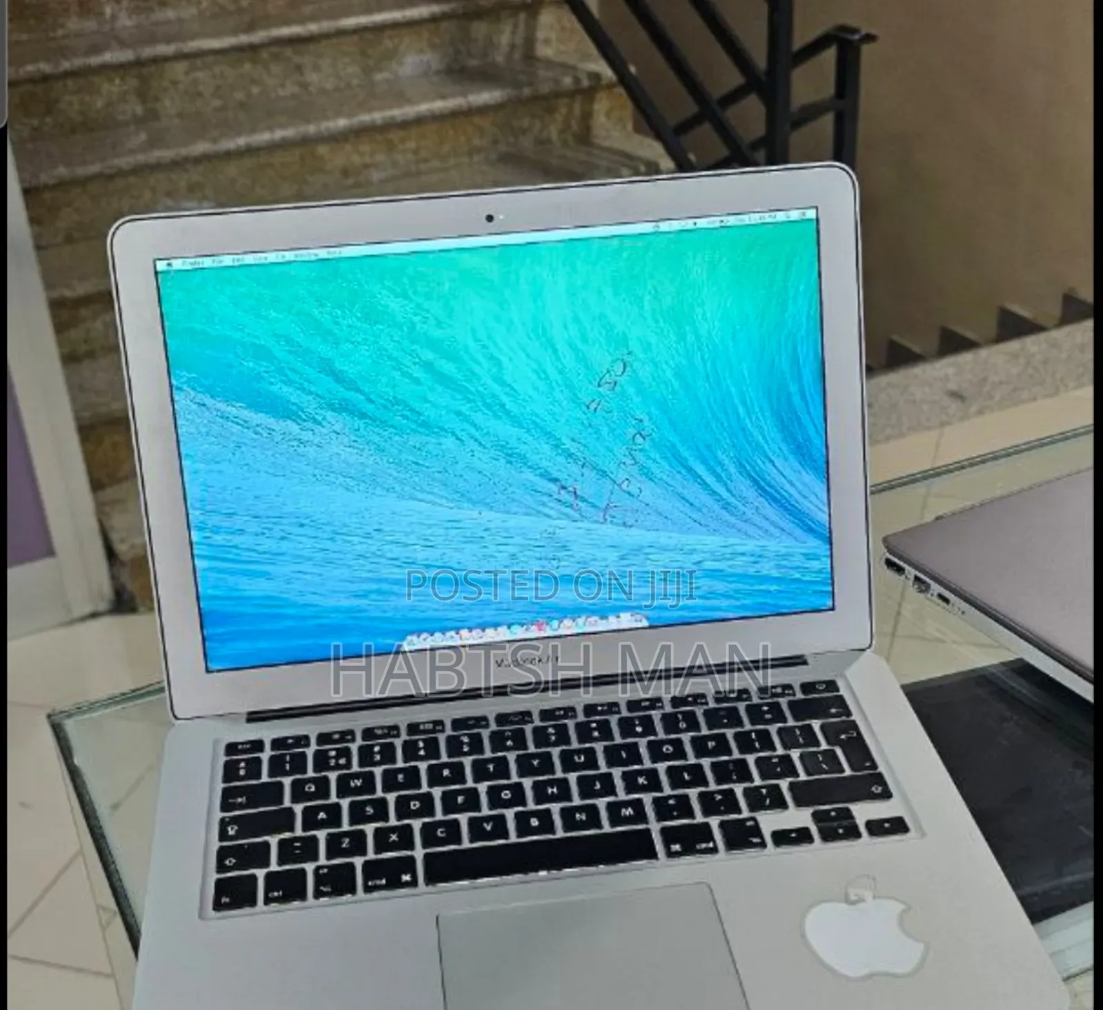 New Laptop Apple MacBook Air 2014 4GB Intel Core I5 SSD 128GB