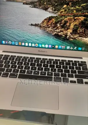 New Laptop Apple MacBook Air 2015 8GB Intel Core I5 SSD 128GB