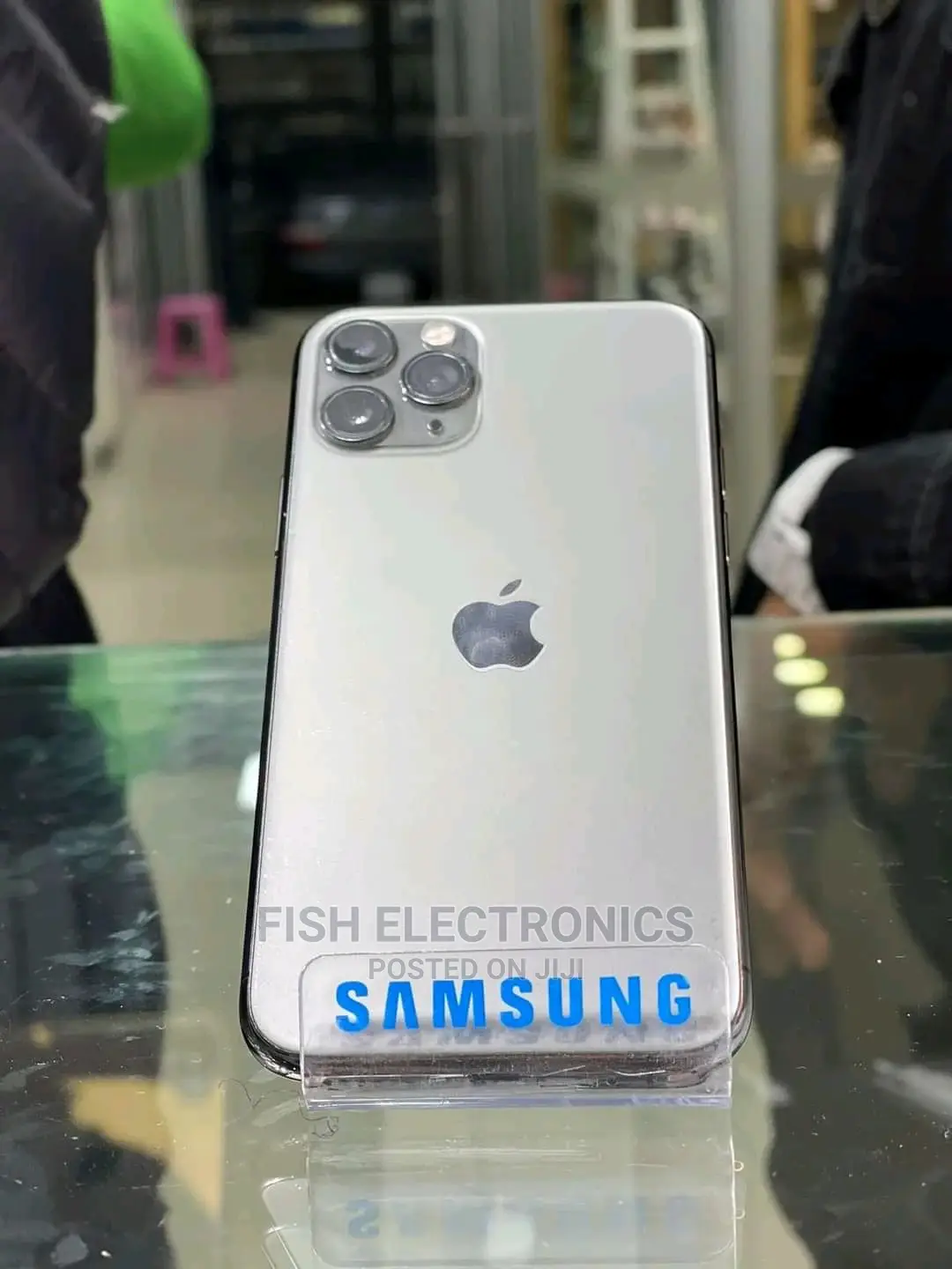 Apple iPhone 11 Pro Max 64 GB Green