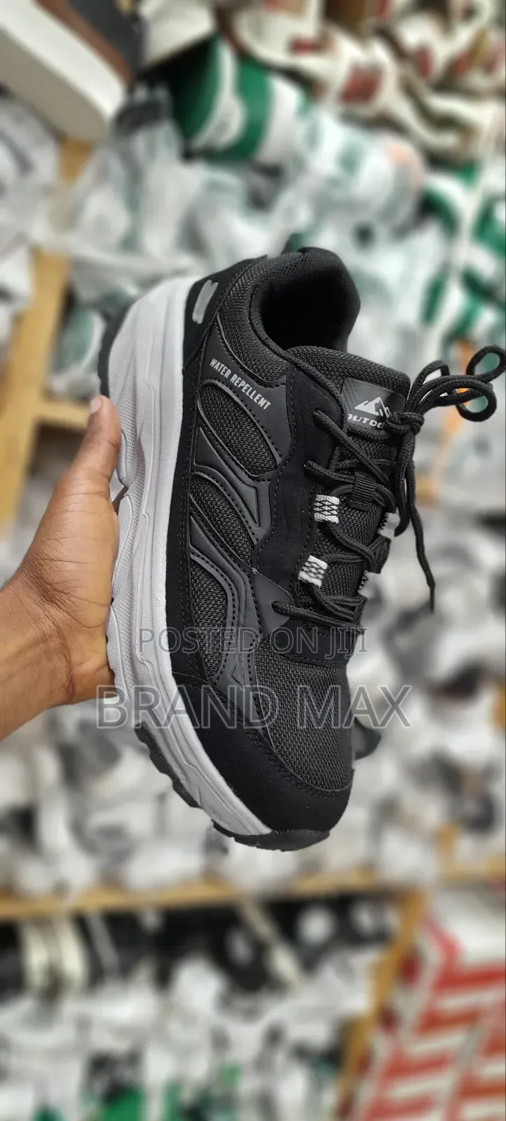 Skechers Water Repllent Premium Quality
