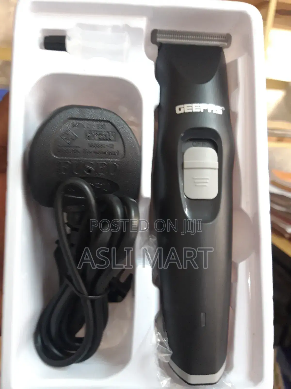 Geepas Rechargeable Trimmer
