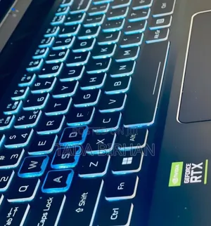 New Laptop Acer Predator Helios 300 16GB Intel Core I9 SSD 512GB