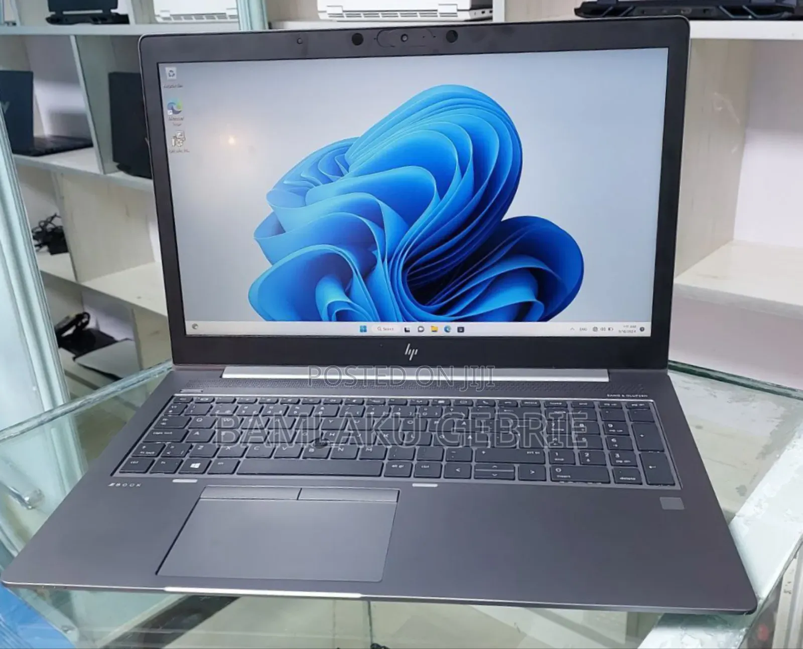 New Laptop HP ZBook 15 G4 16GB Intel Core I7 SSD 512GB