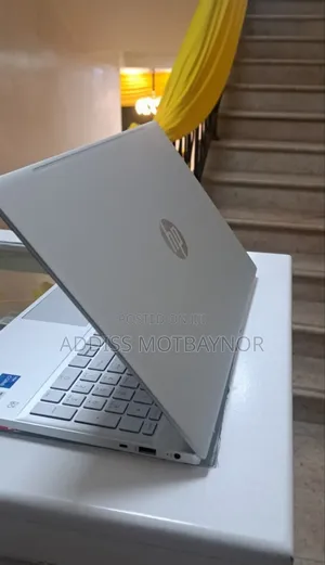 New Laptop HP Pavilion 15 8GB Intel Core I5 SSD 512GB