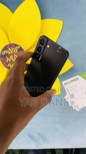 New Samsung Galaxy S22 5G 128 GB Black