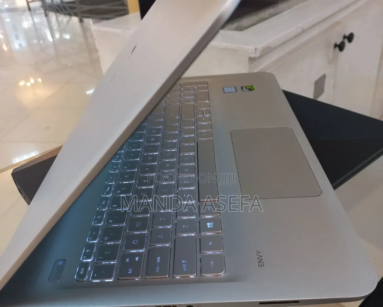 New Laptop HP Envy 15 16GB Intel Core I5 HDD+SSD 1T