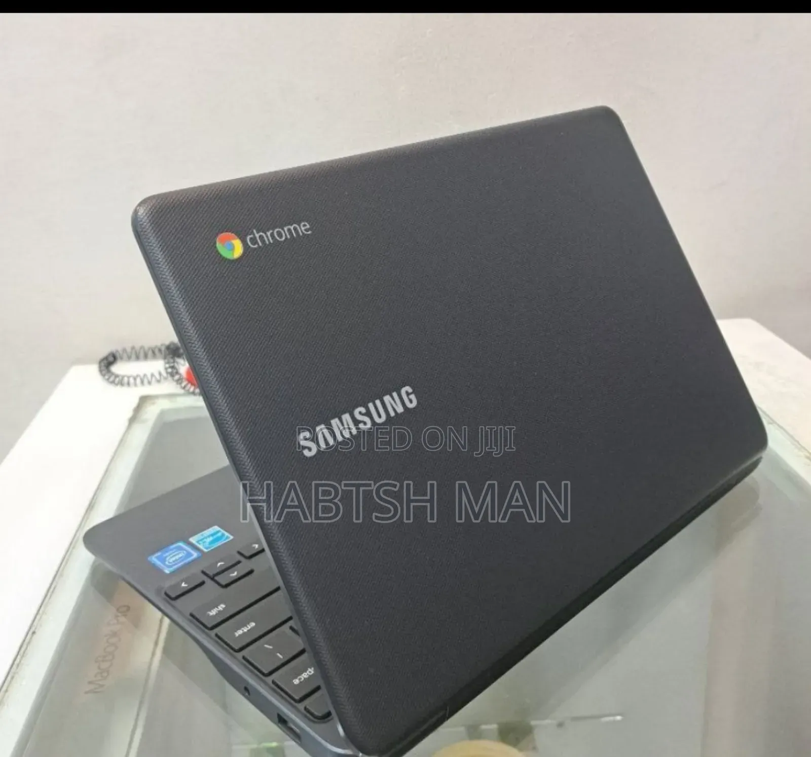 New Laptop Samsung Chromebook 3 11 4GB Intel Celeron SSD 16 GB