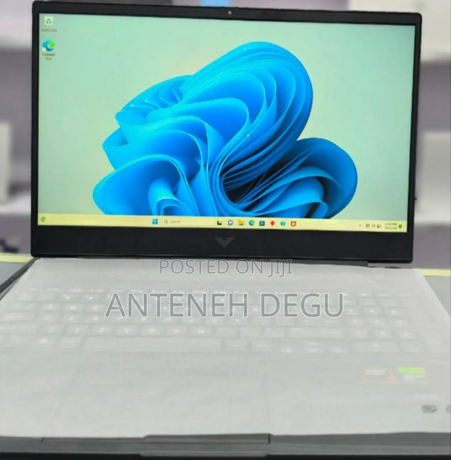 New Laptop HP Victus 16 16GB AMD Ryzen 7 SSD 512GB