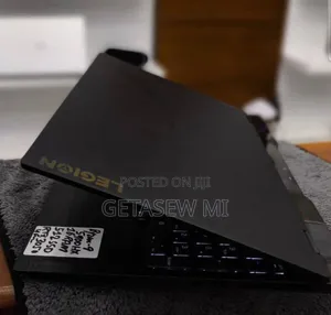 New Laptop Lenovo 16GB AMD Ryzen 9 SSD 512GB