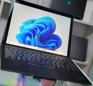 Photo - New Laptop Lenovo ThinkPad X1 Carbon 8GB Intel Core I7 SSD 256GB