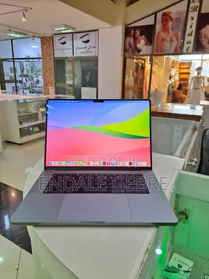 New Apple MacBook Pro 2023 M2 Pro 16-Inch 32GB Apple M2 SSD 512GB