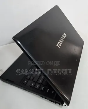 Laptop Toshiba Satellite C55 4GB Intel Core I5 HDD 500GB