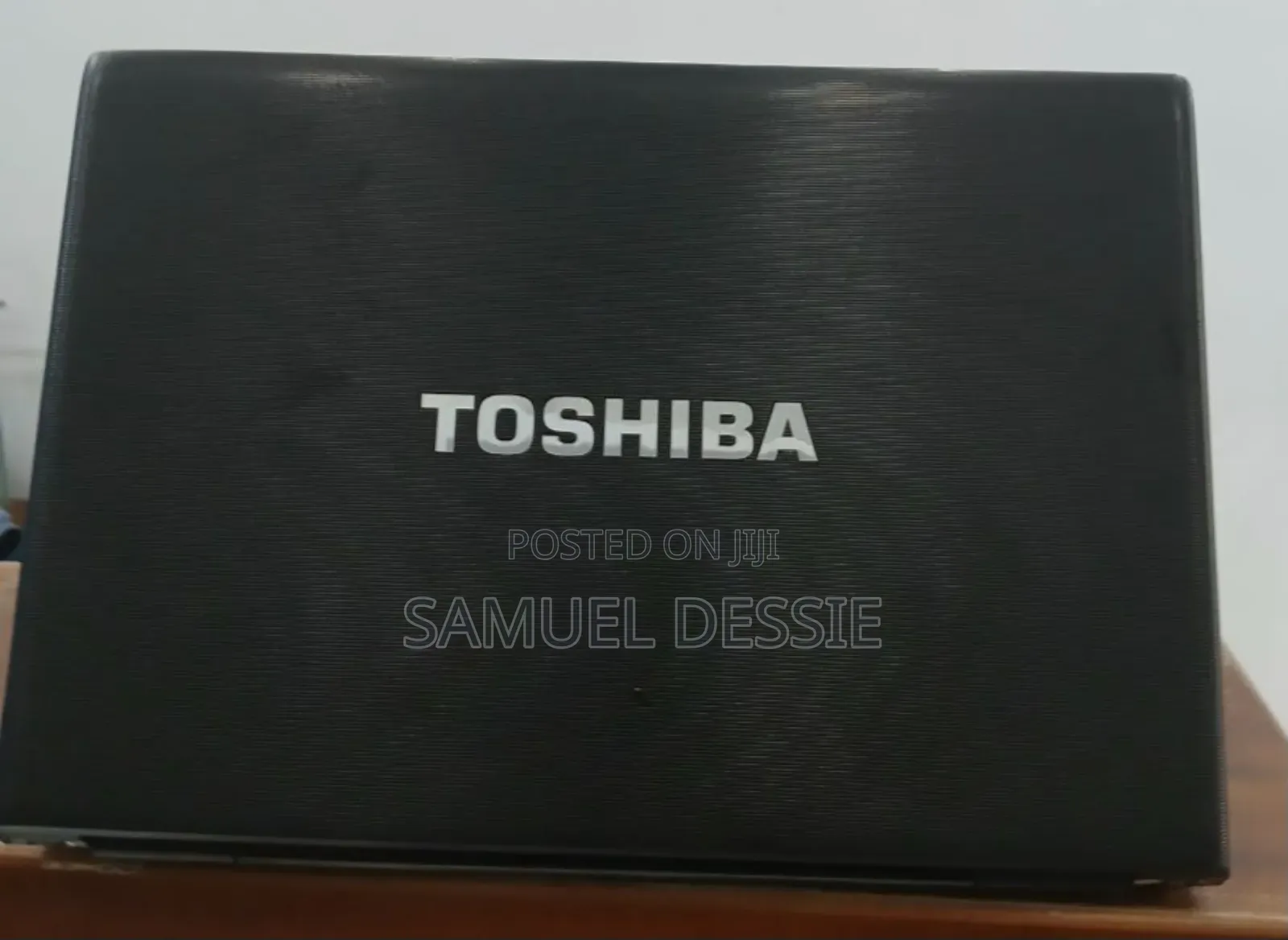 Laptop Toshiba Satellite C55 4GB Intel Core I5 HDD 500GB